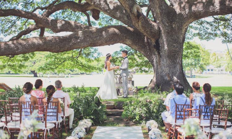 モアナルア・ガーデン挙式&ガーデンフォトプラン (午前プラン・マカイマウンド)《Hawaiian Style Ceremony》