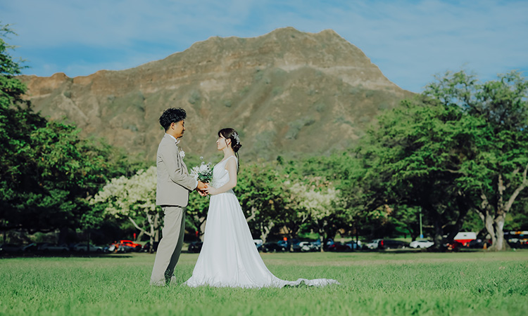 ビーチセレモニー＆カピオラニガーデンフォトプラン｜ハワイ結婚