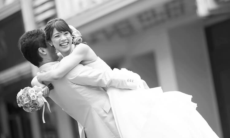 Visionariコラボ Amore ビーチフォト タウンフォトプラン 2ロケーション ハワイで結婚式 ウェディングするならロイヤルカイラ