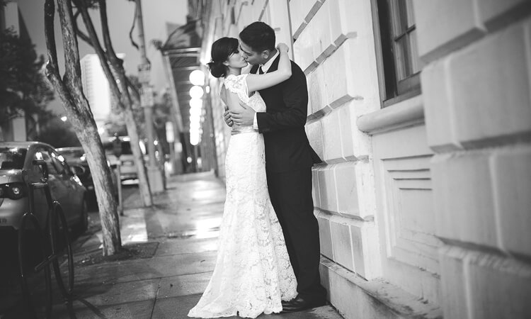 Visionariコラボ Amore サンセットフォト タウンフォトプラン 2ロケーション ハワイで結婚式 ウェディングするならロイヤルカイラ Visionariコラボ Amore サンセットフォト タウンフォトプラン 2ロケーション ハワイで結婚式 ウェディングするならロイヤルカイラ