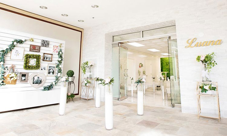 人気のハワイホテルで手軽にチャペル挙式を ハワイで結婚式 ウェディングするならロイヤルカイラ